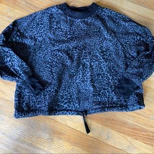 Old Navy Active leopard print sweatshirt